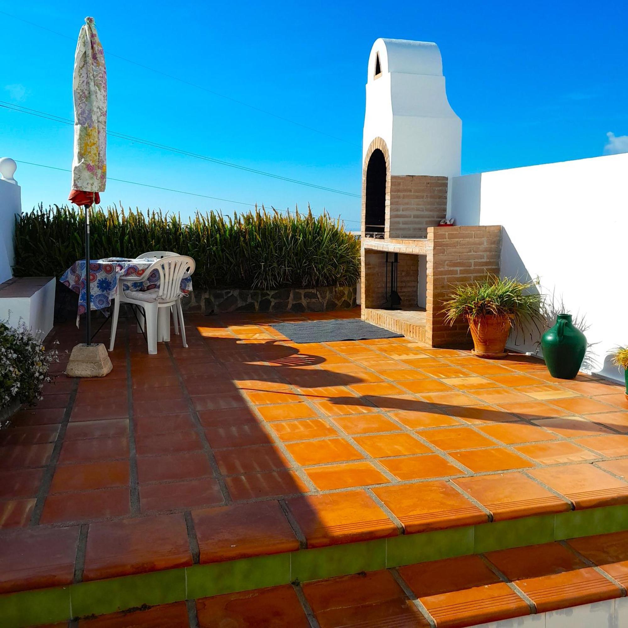 Villa Angie Nerja Kültér fotó